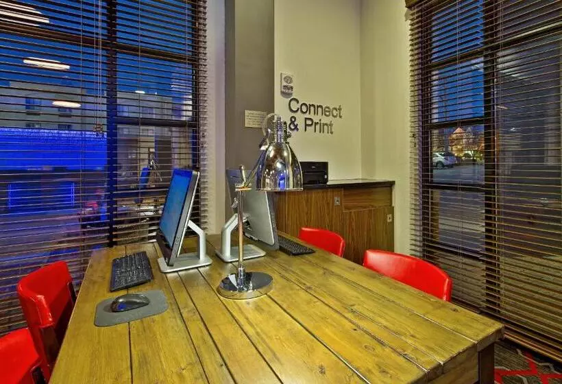 Hotelli Fairfield Inn & Suites By Marriott Chattanooga