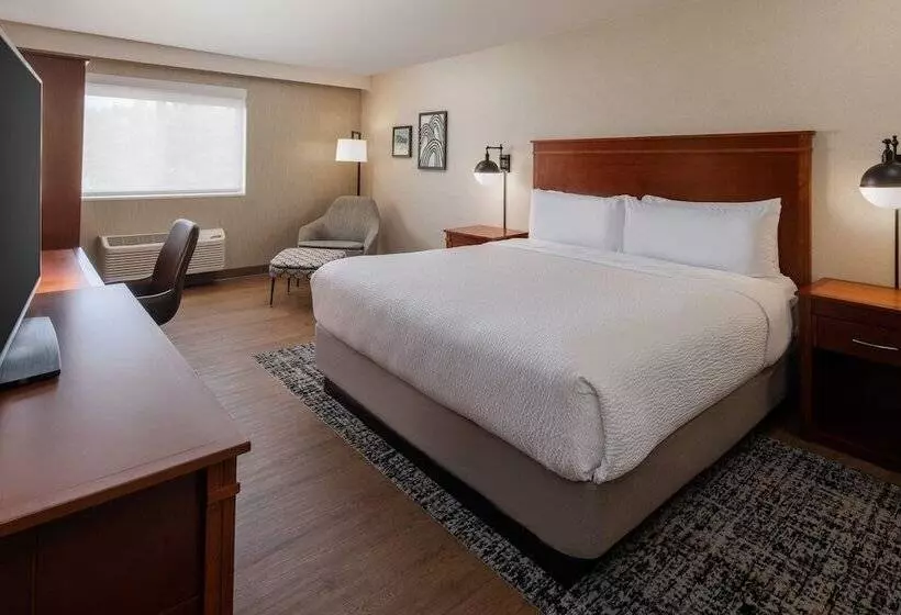 Four Points By Sheraton Bellingham Hotel & Conference Center