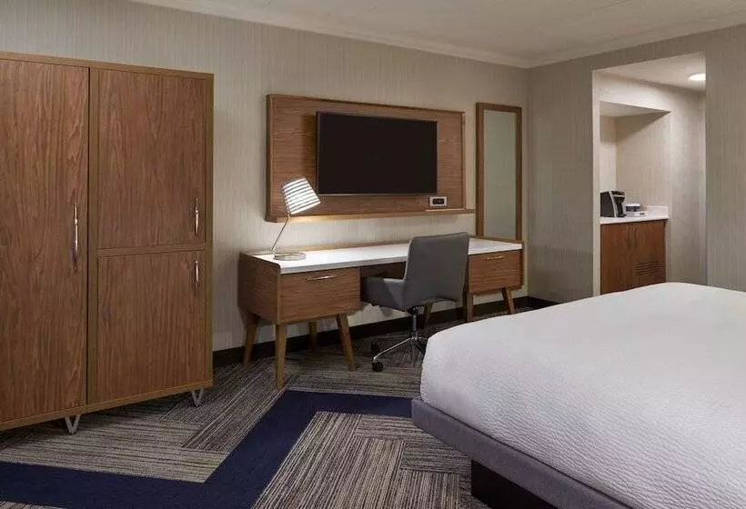 酒店 Four Points By Sheraton Windsor Downtown