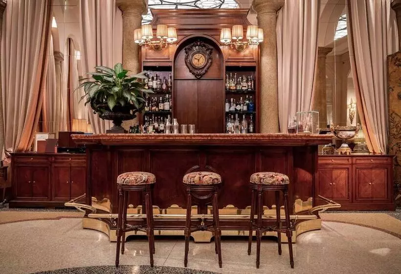 Grand Hotel Et De Milan The Leading Hotels Of The World