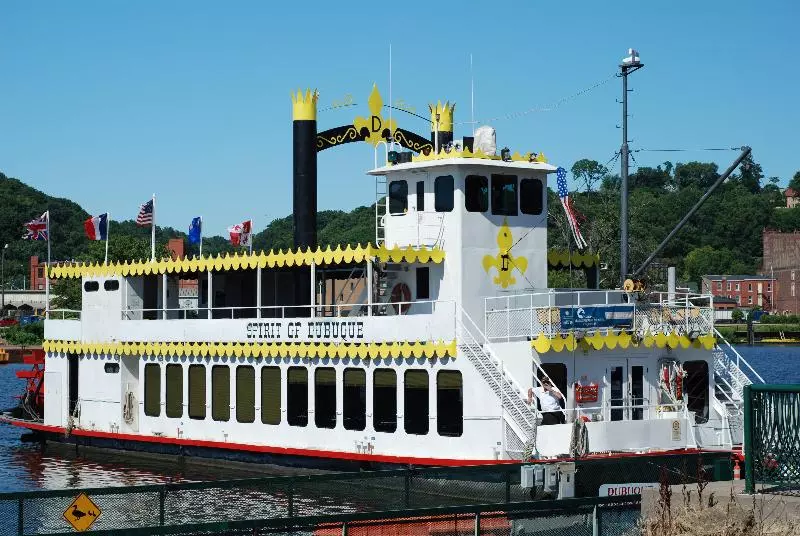 호텔 Holiday Inn Dubuque/galena, An Ihg