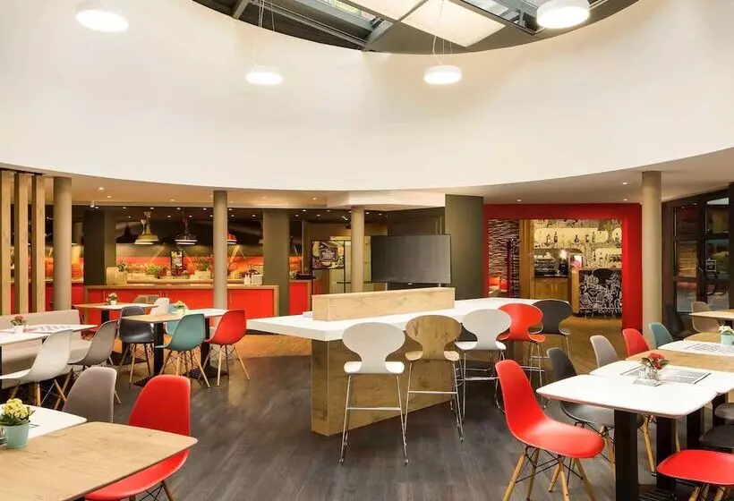 Hotel Ibis Budapest Heroes Square