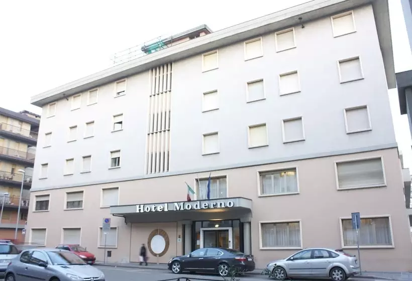 Отель Moderno