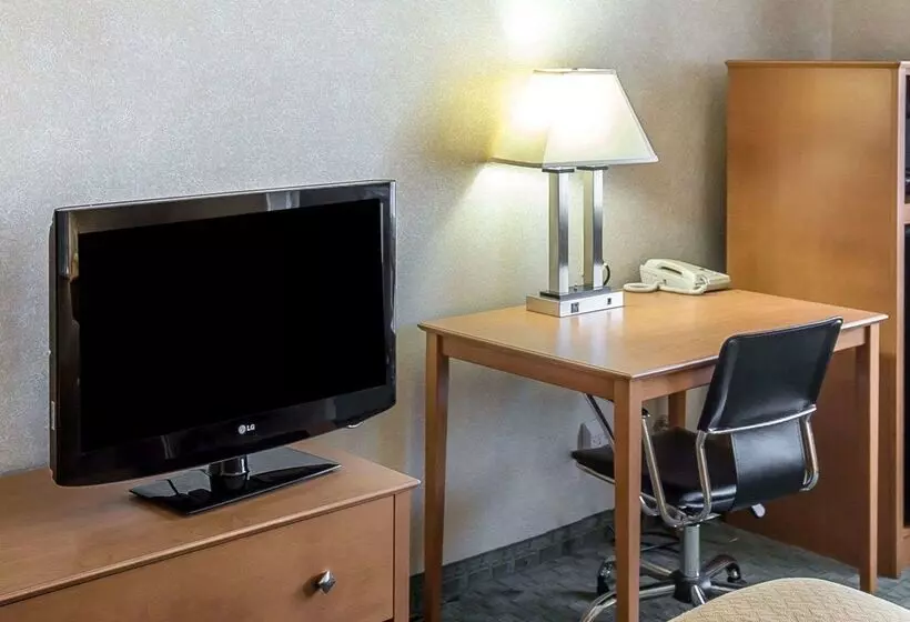 酒店 Quality Inn At Collins Road  Cedar Rapids