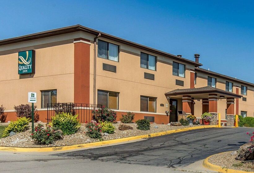 Hotel Quality Inn At Collins Road Cedar Rapids