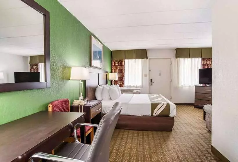 هتل Quality Inn Mount Vernon