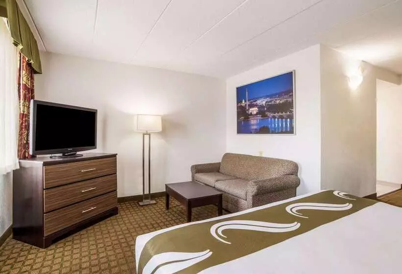 هتل Quality Inn Mount Vernon