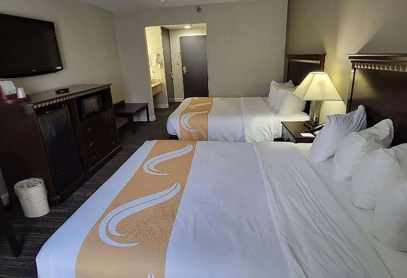 فندق Remembrance Inn