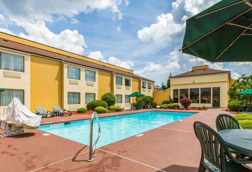 ホテル Quality Inn West Of Asheville