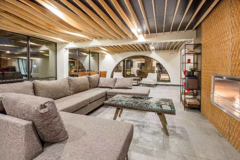 בית מלון כפרי Ramada By Wyndham Austin South