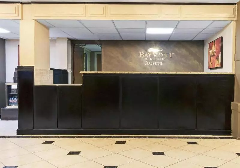 בית מלון כפרי Ramada By Wyndham Austin South