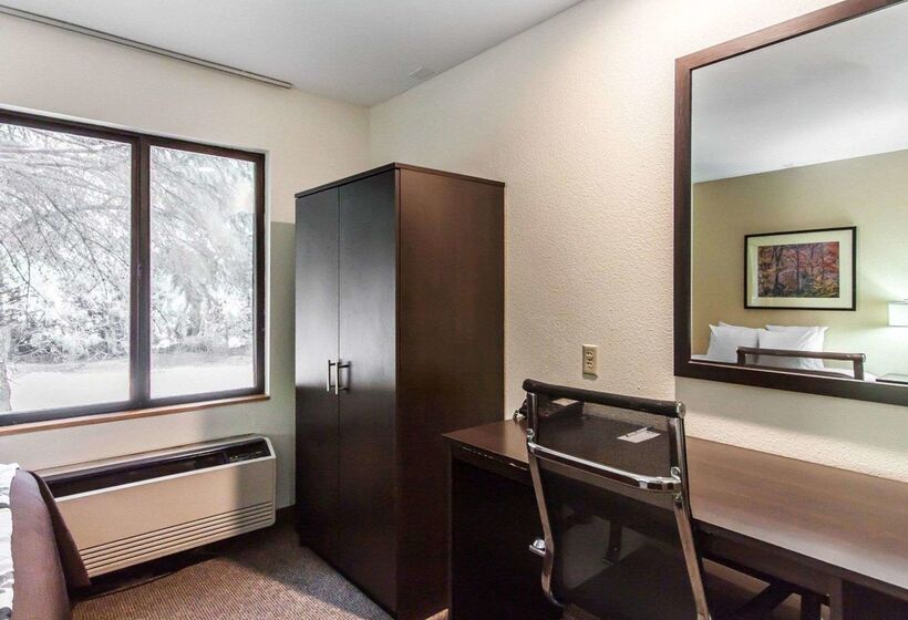 فندق Rodeway Inn Airport