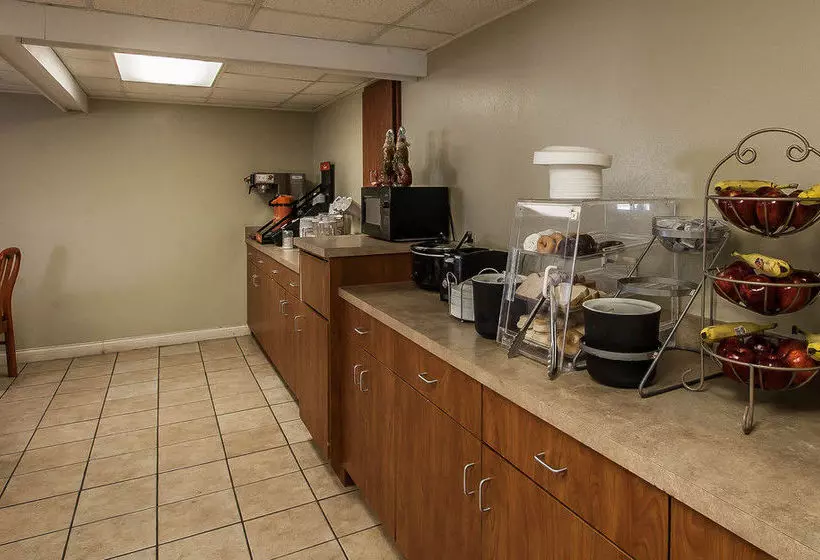 酒店 Rodeway Inn Effingham