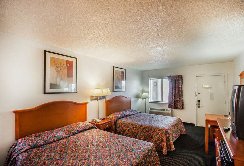 酒店 Rodeway Inn Effingham