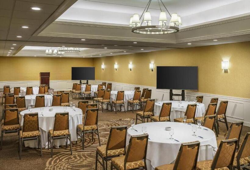 Отель Sheraton Great Valley