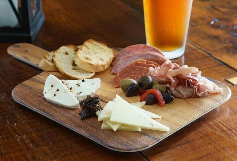 Отель Sheraton Great Valley