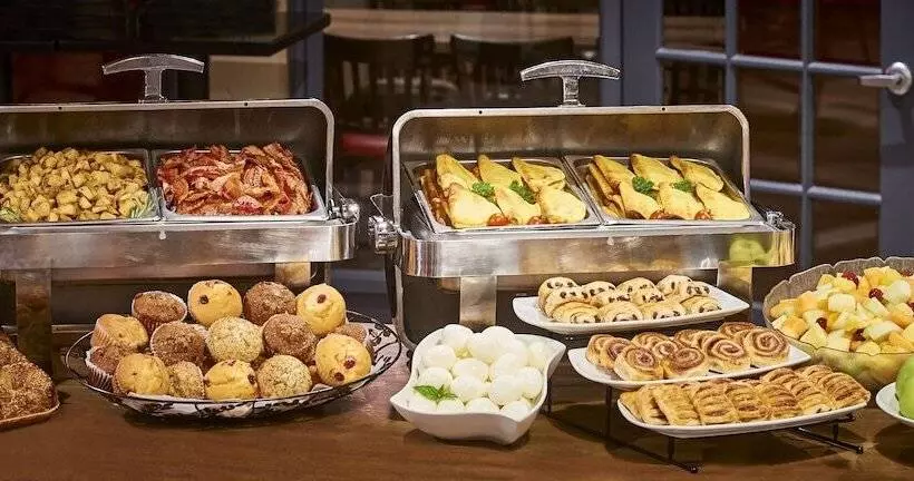 Waterfront Hotel Downtown Burlington