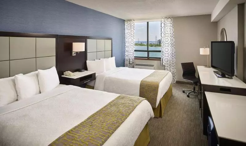 Waterfront Hotel Downtown Burlington