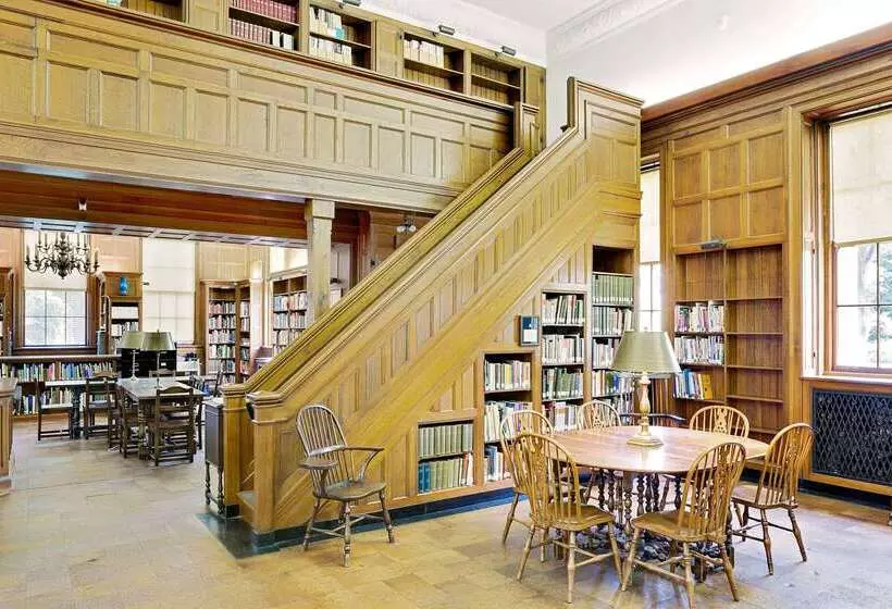 مُتل Super 8 By Wyndham Laurel