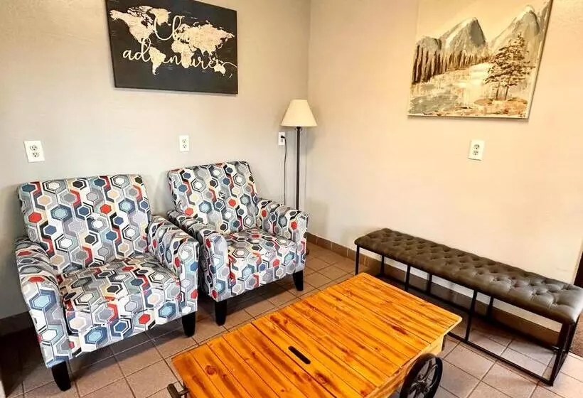 مُتل Super 8 By Wyndham Missoula/brooks Street