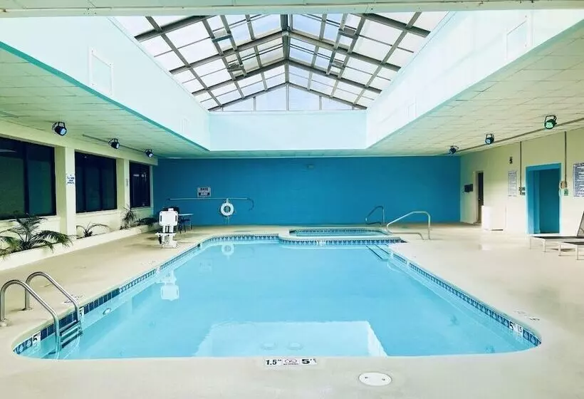 منتجع Doubletree By Hilton Atlantic Beach Oceanfront