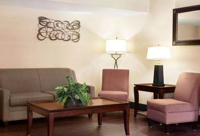 酒店 Baymont By Wyndham Rocky Mount