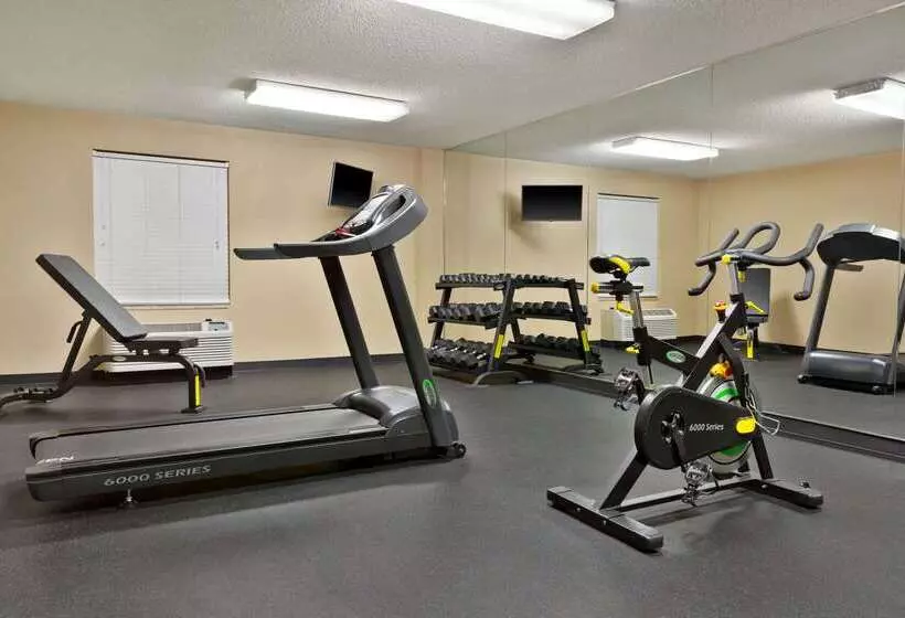 酒店 Baymont By Wyndham Rocky Mount