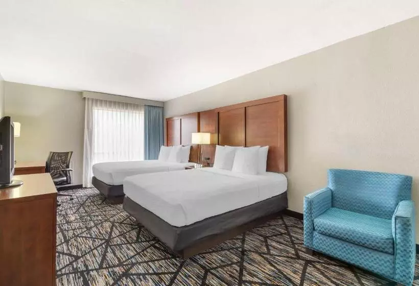 Отель Best Western Near Lackland Afb Sea World