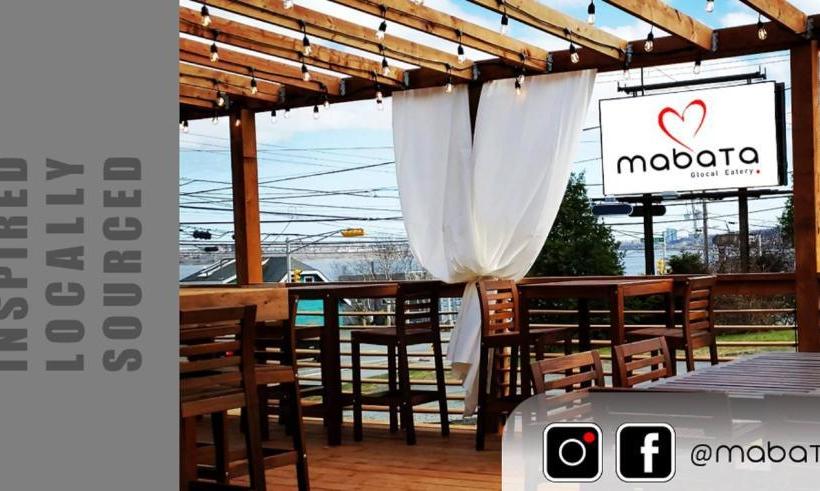 هتل Bluenose Inn And Suites