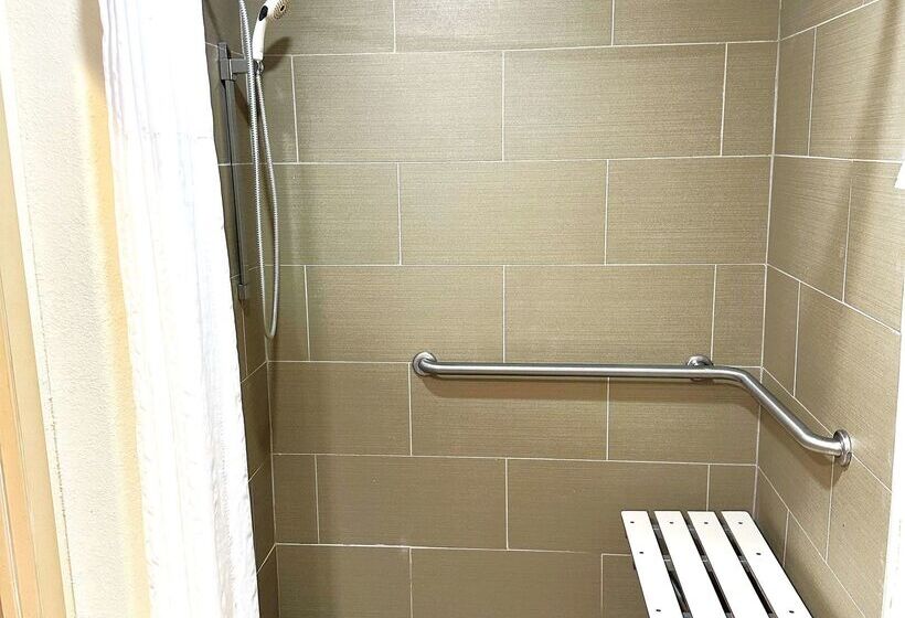 호텔 Surestay Plus By Best Western Reading North