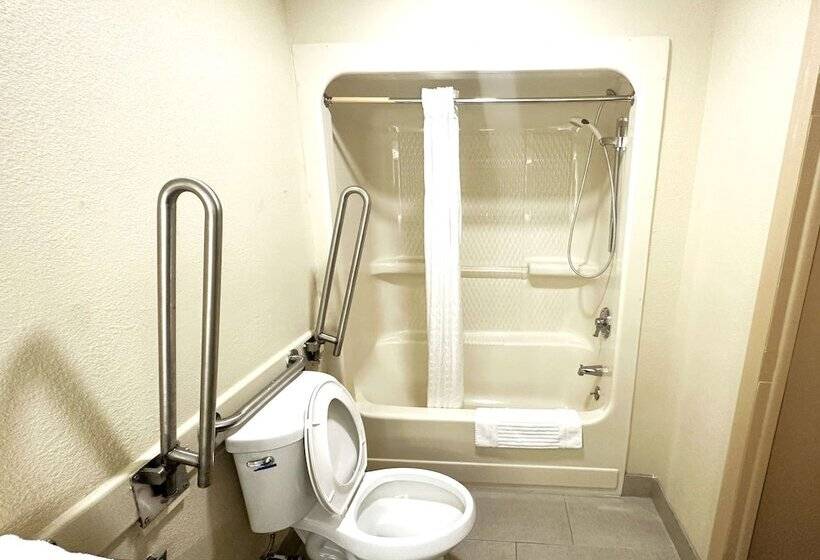 호텔 Surestay Plus By Best Western Reading North