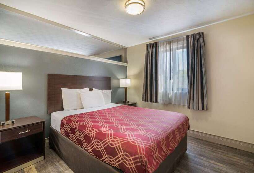 酒店 Econo Lodge Bostonmalden