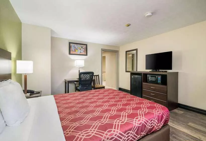 فندق Econo Lodge Bostonmalden