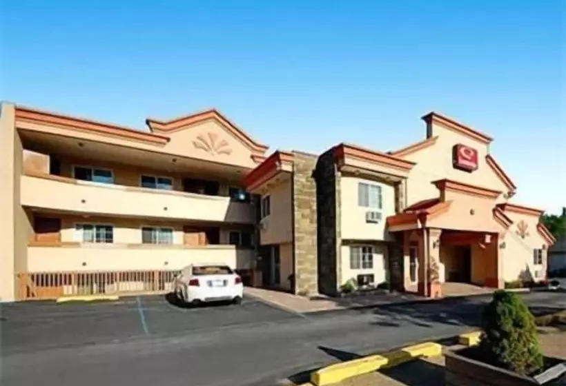 Hotel Inn At Monticello