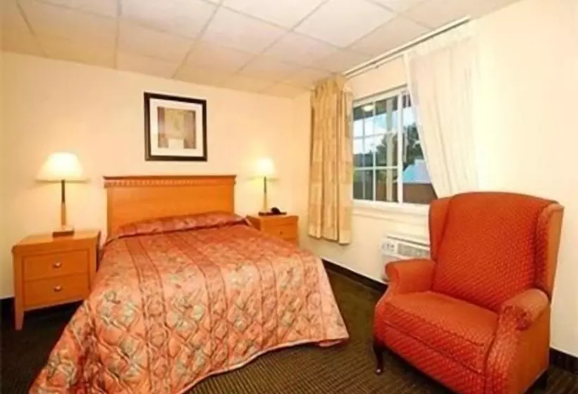 Hotel Inn At Monticello