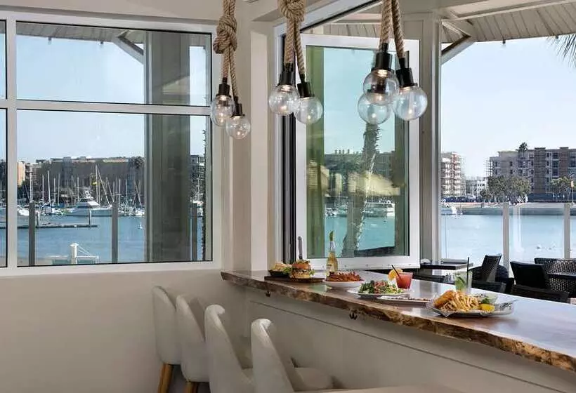 Отель Jamaica Bay Inn Marina Del Rey Tapestry Collection By Hilton