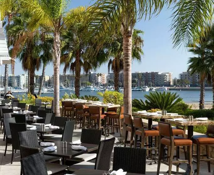 Отель Jamaica Bay Inn Marina Del Rey Tapestry Collection By Hilton