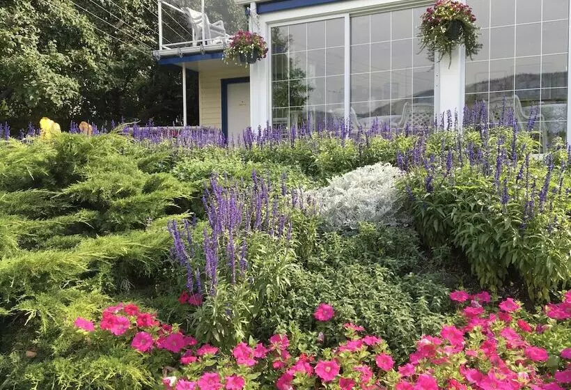 호텔 Lakeside Country Inn