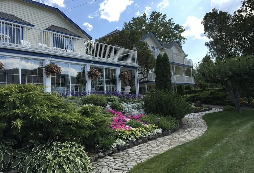 Отель Lakeside Country Inn