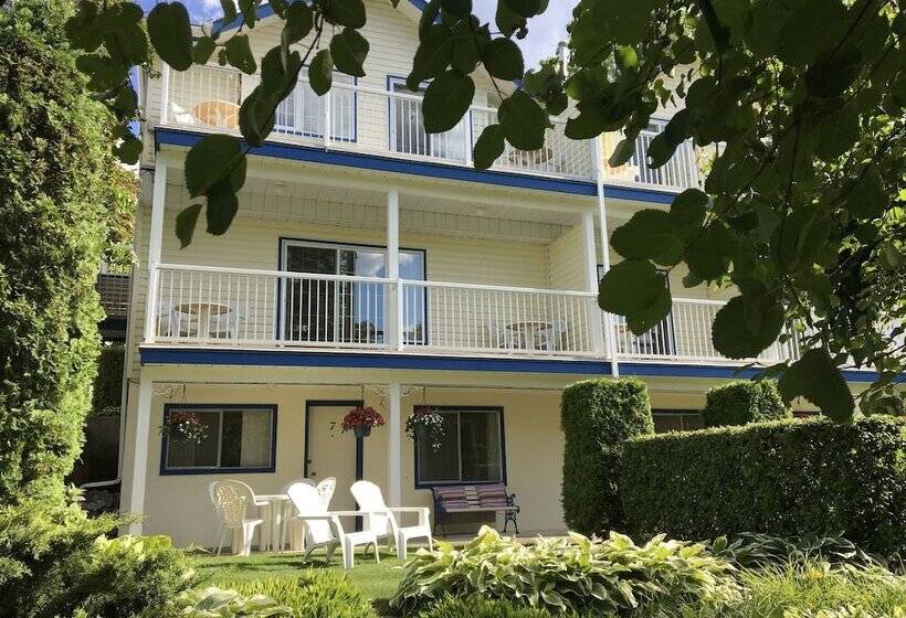 Отель Lakeside Country Inn