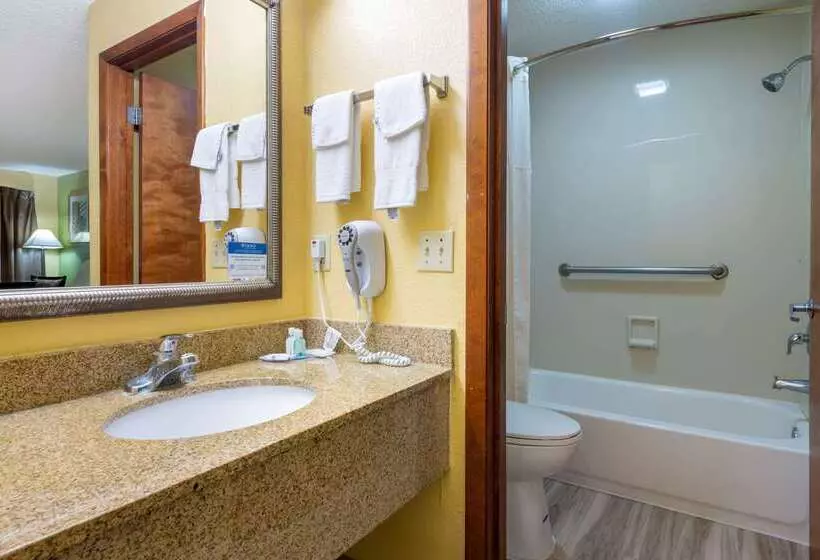 فندق Quality Inn & Suites Mt Dora North