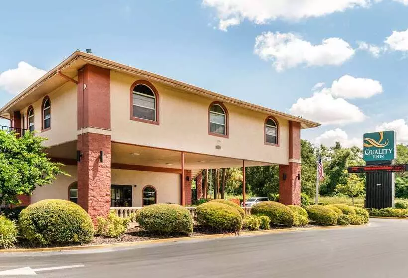 هتل Quality Inn & Suites Orlando Airport
