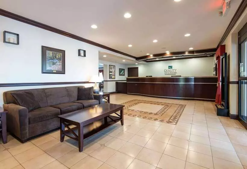 酒店 Quality Inn & Suites Quakertown Allentown