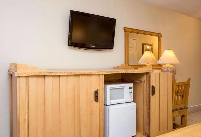 هتل Rodeway Inn Near Az State University