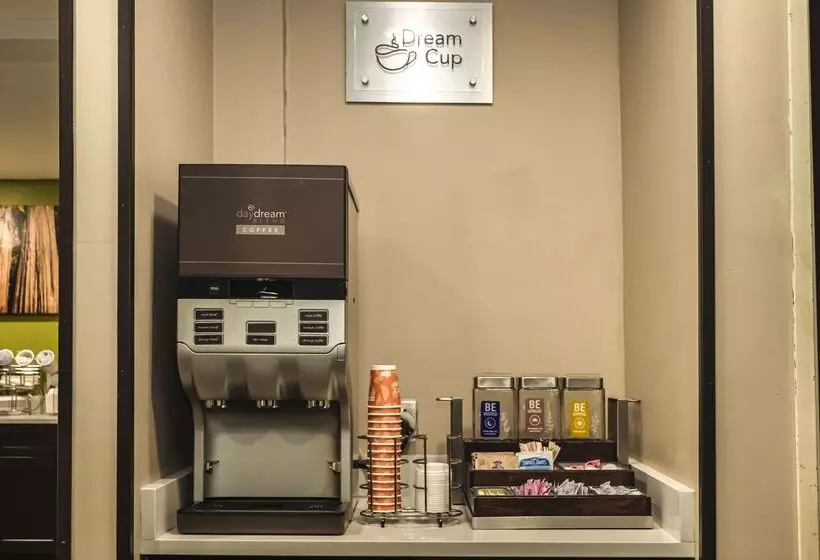 酒店 Sleep Inn & Suites Omaha Airport