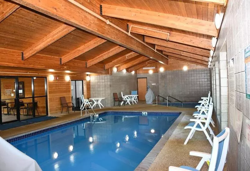 호텔 Stillwater Inn & Suites