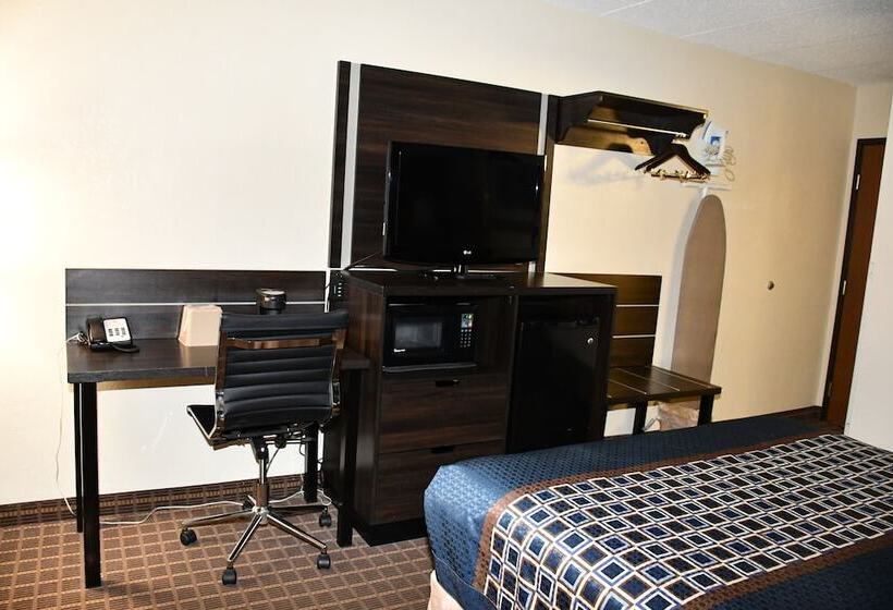 فندق Stillwater Inn & Suites