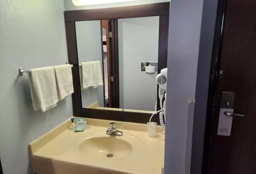 호텔 Stillwater Inn & Suites