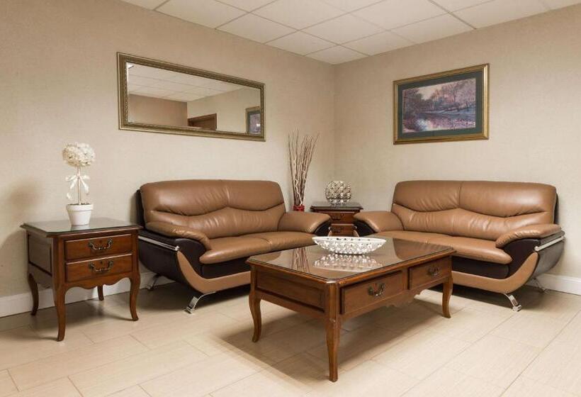 בית מלון כפרי Super 8 By Wyndham St Charles