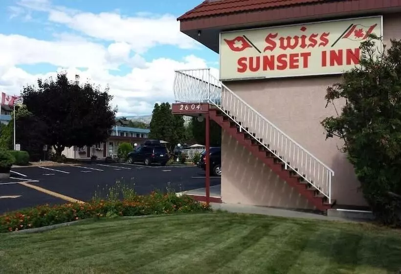 호텔 Swiss Sunset Inn